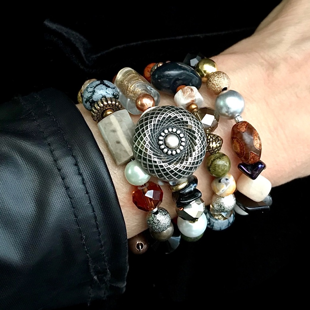 Handcrafted  Bracelet with Vintage & Modern Elements (NB46-4H)